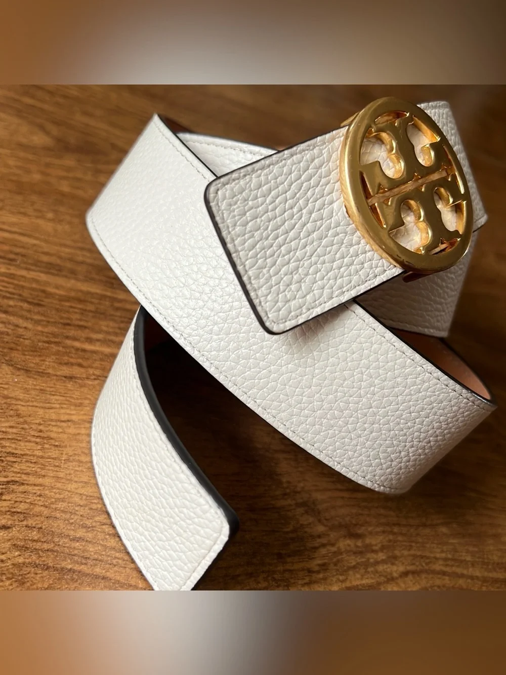 Tory Burch Women’s Cream Leather Reversible Vachetta GoldTone Logo Belt Size M